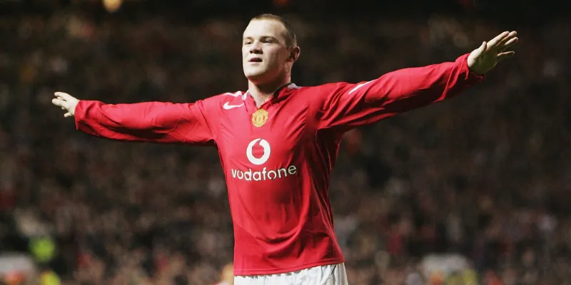 Wayne Rooney là cái tên quen thuộc trong làng bóng đá Anh